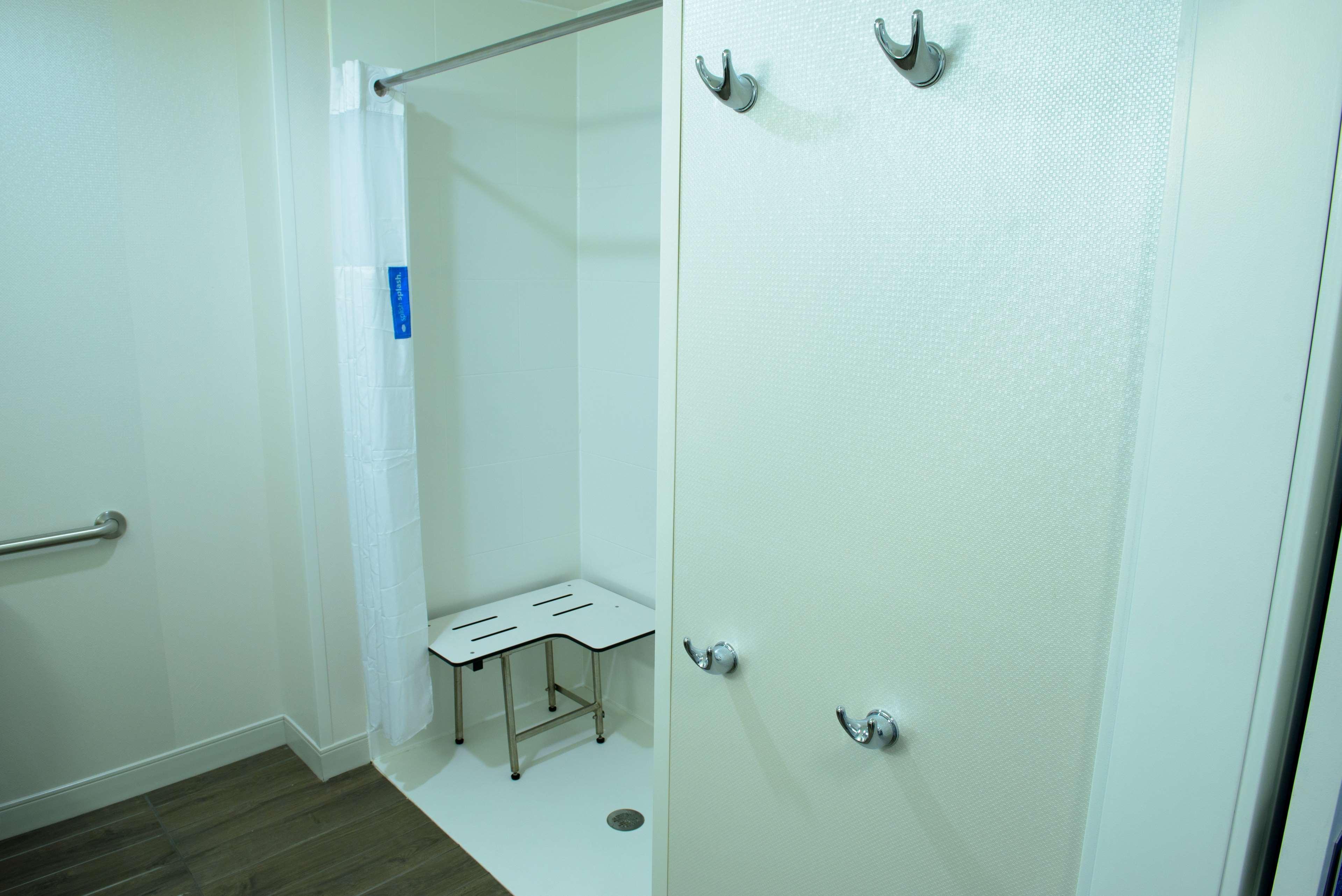 Hampton Inn & Suites Бей-Сіті Екстер'єр фото
