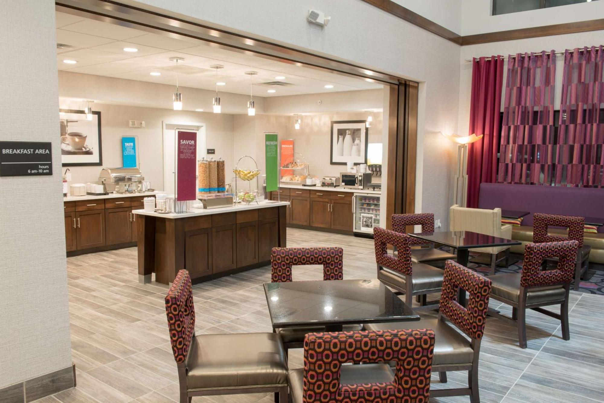 Hampton Inn & Suites Бей-Сіті Екстер'єр фото